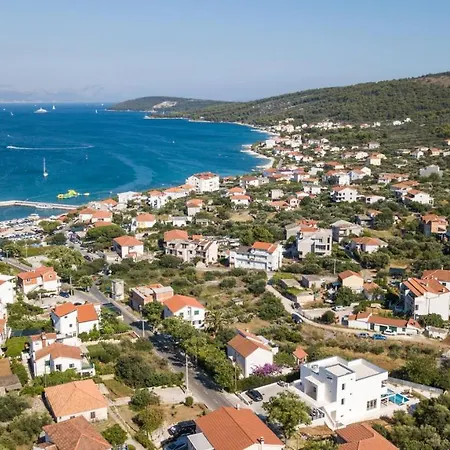 Luxury Magico Gæstehus Slatine