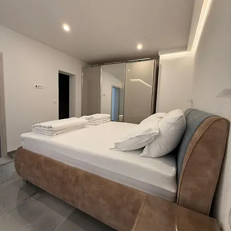 Luxury Magico Guest house *